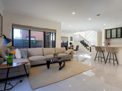 55 Starboard Way, Werribee South