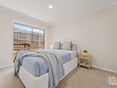 2 Medinah Rise, Hampton Park
