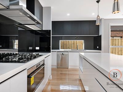 9 Henna Avenue, Greenvale