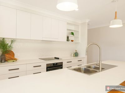 25 Burlington Street, Lammermoor