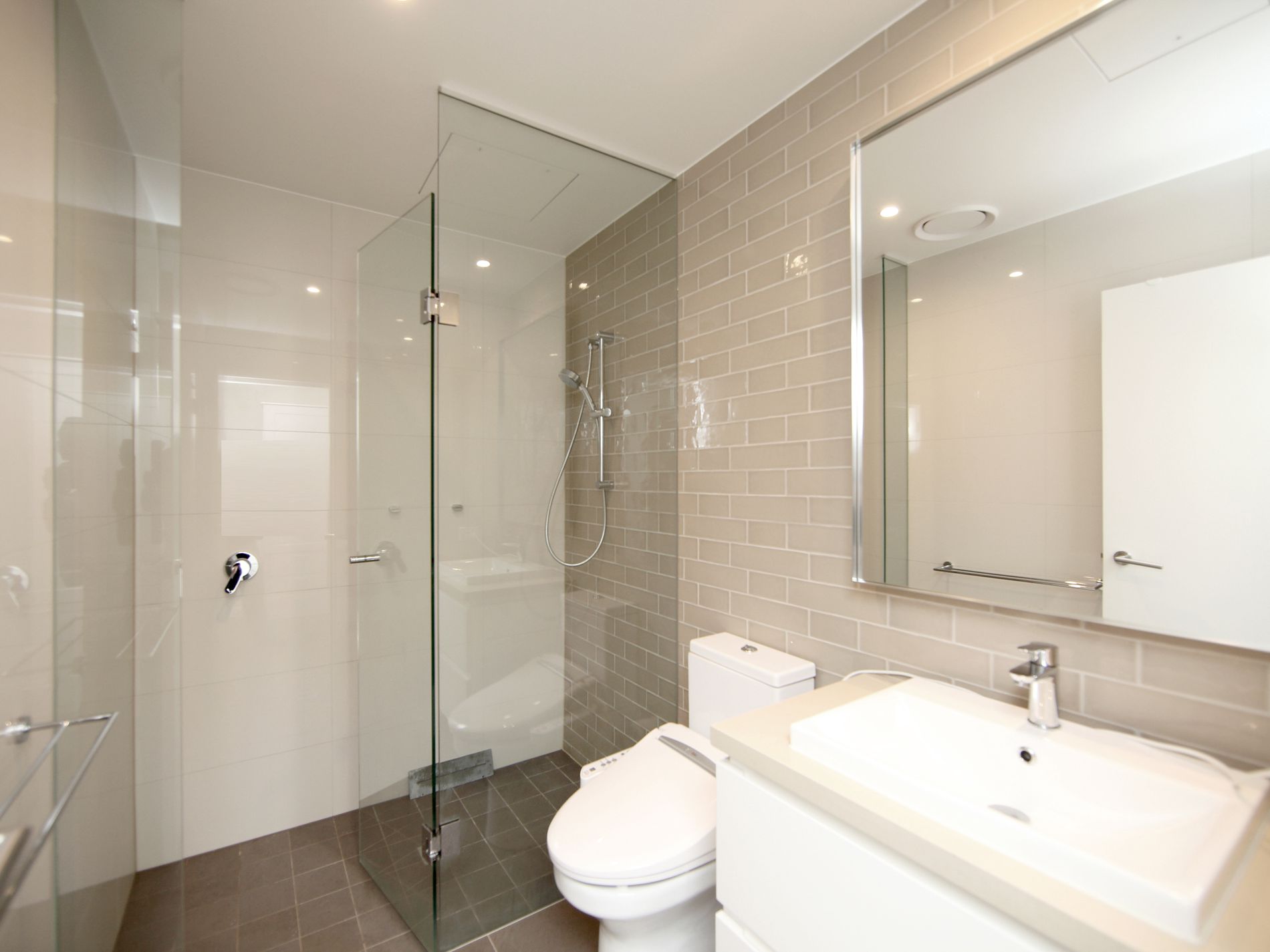 319 / 8 Grattan Close, Forest Lodge