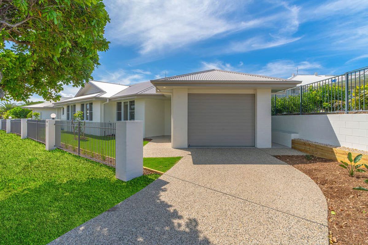 2 / 57 The Drive, Yamba