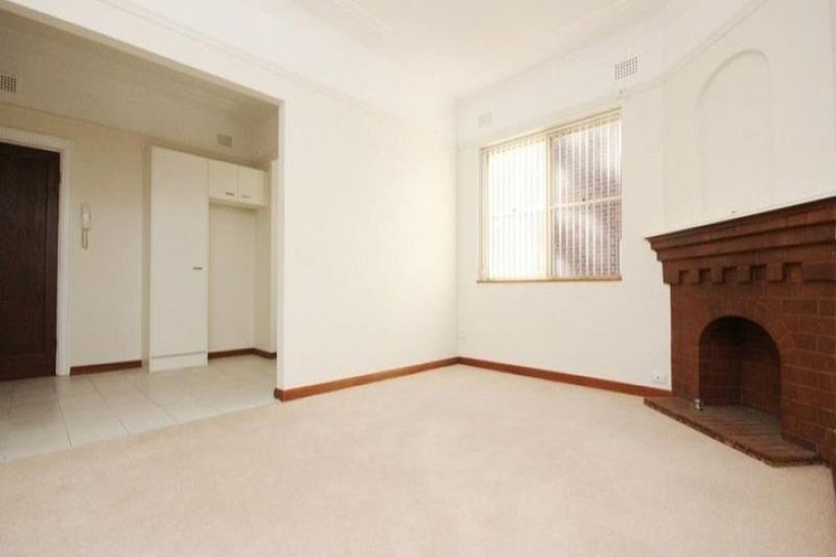 4 / 128 Majors Bay Road, Concord