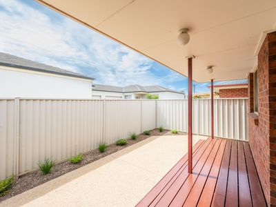 1 / 17 Dampier Avenue, Shepparton