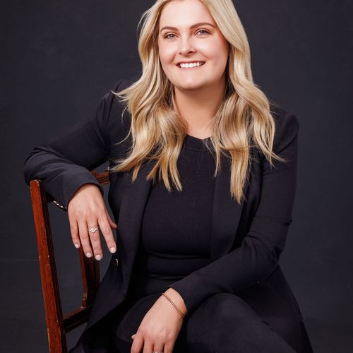 Simone Garratt 
