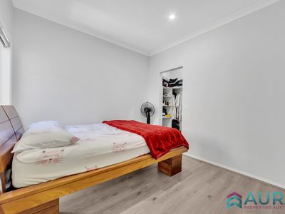 48 huntingfield st, Thornhill Park