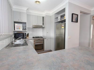 31 Ussher Crescent, Windradyne