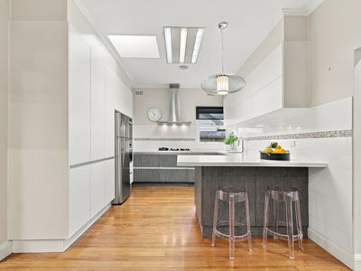 15 MacArthur Street, Sale