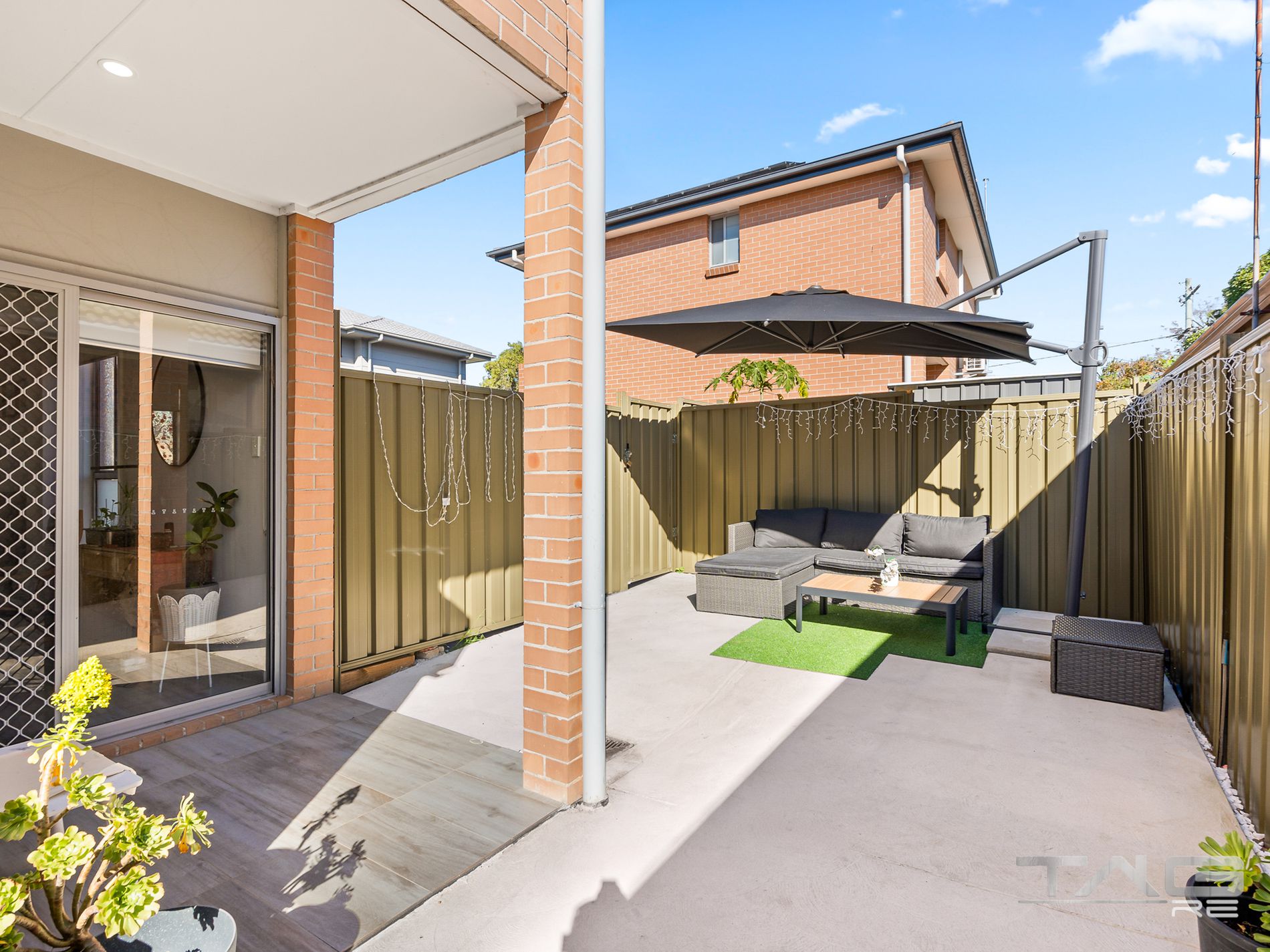 2 / 31 Adelaide Street, Oxley Park