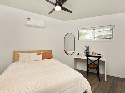 1 / 5 Anya Close, Yeppoon