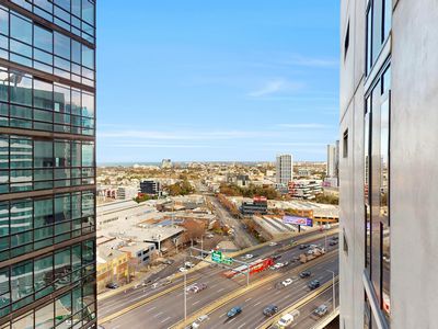 1901 / 109 Clarendon Street, Southbank