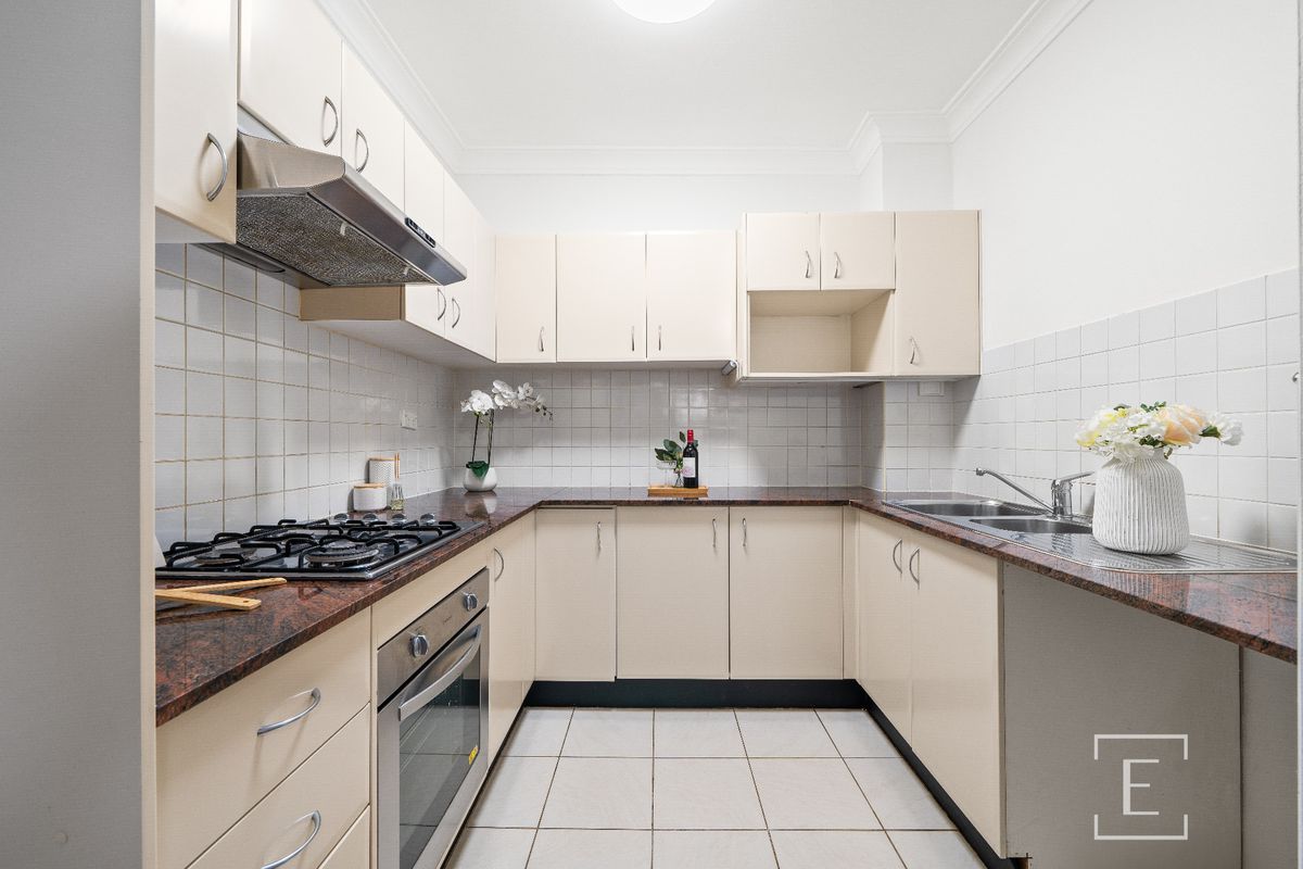 12 / 68-70 Courallie Ave, Homebush West
