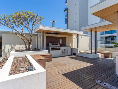 1 / 18 Wellington Street, East Perth