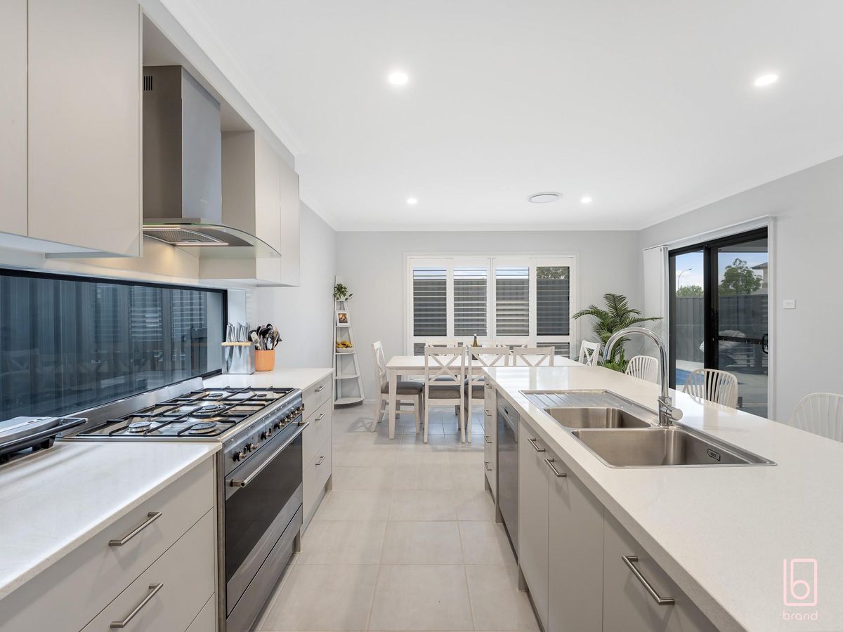 2 Wilga Road, Hamlyn Terrace