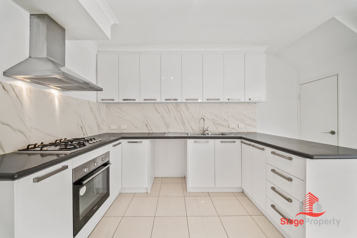 18 / 22 Rinaldo Crescent, Coolbellup