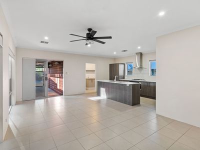 69 Thornbill Crescent, Coodanup