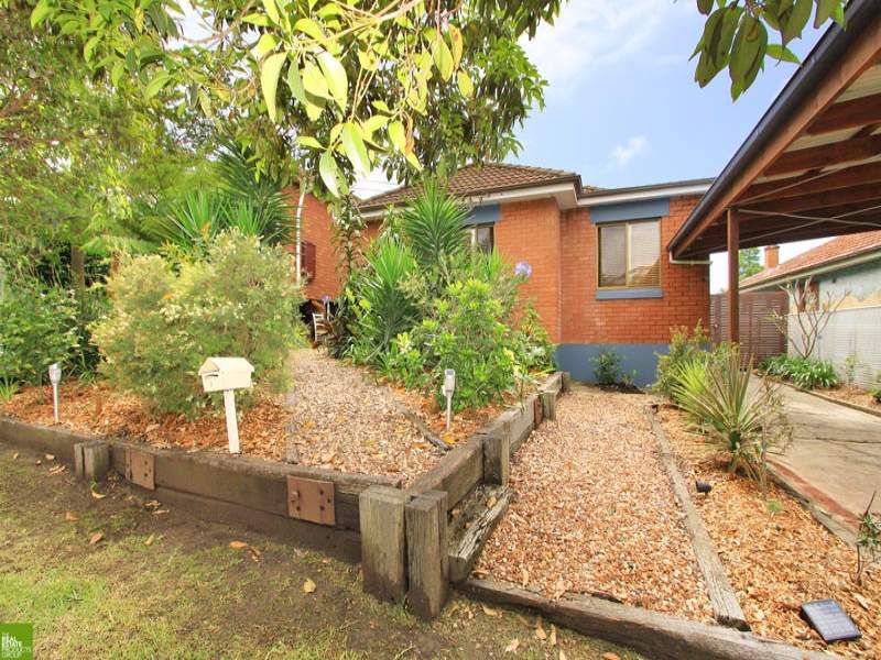 9 John Street, Mount Saint Thomas