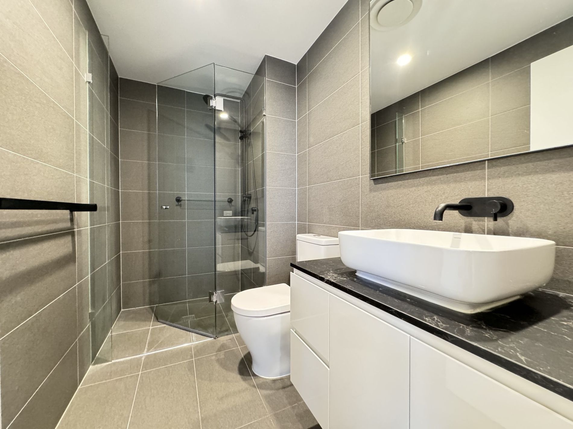 1909 / 275 Wickham Street,, Fortitude Valley