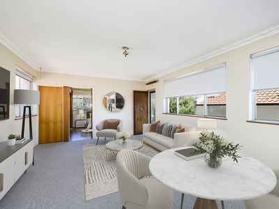 33 Robert Street, Como