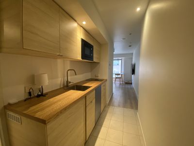 922 / 572 St Kilda Road, Melbourne