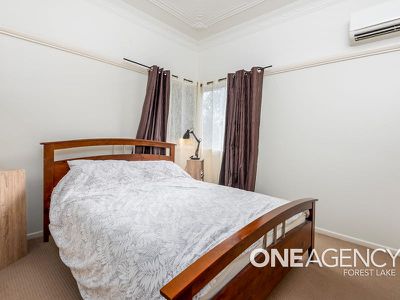 5 Lower James St, Goodna