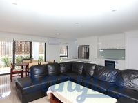 23 / 380 Benhiam st, Calamvale
