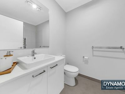 11 Sugar Glider Way, Craigieburn