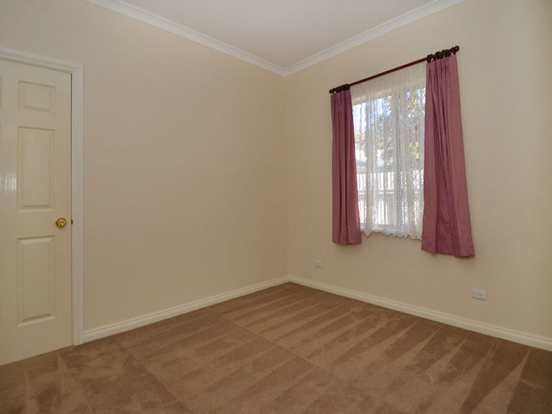 6 Kunanalling Avenue, Kalgoorlie