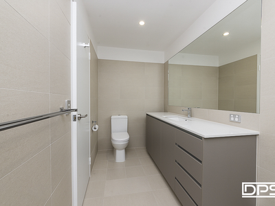 5 / 8 Hawksburn Road, Rivervale