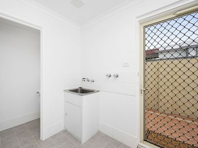 1 / 71 Kooyong Road, Rivervale
