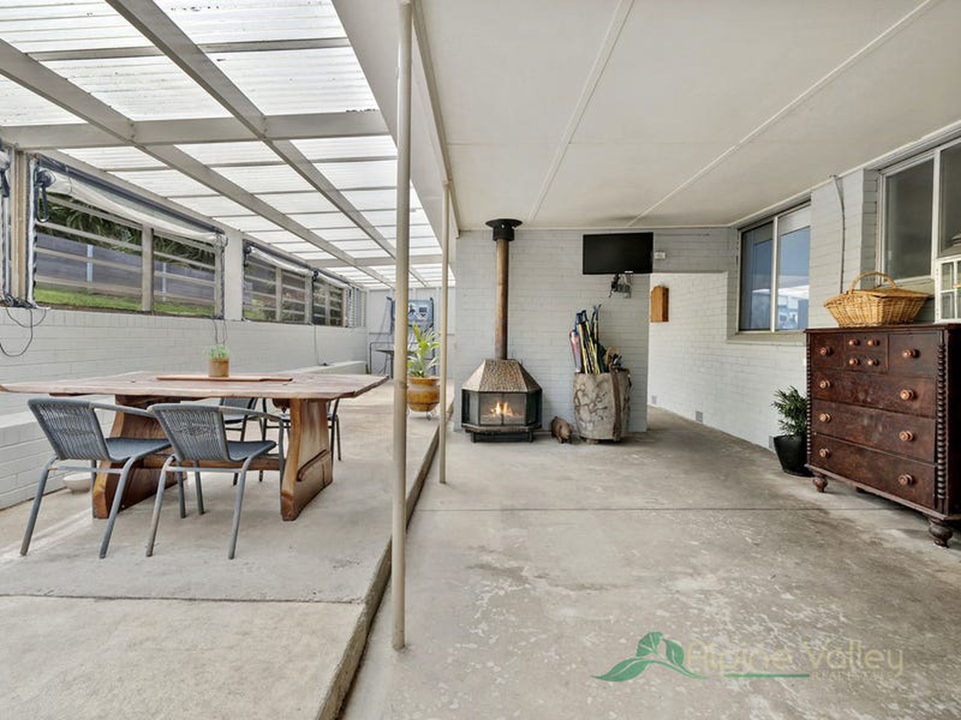 759 Mountain Creek Road, Tawonga Alpine Valley Real Estate