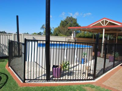4 Goodman Place, Horsley