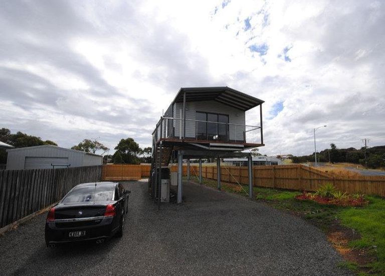 361 Hanlon Parade, Portland
