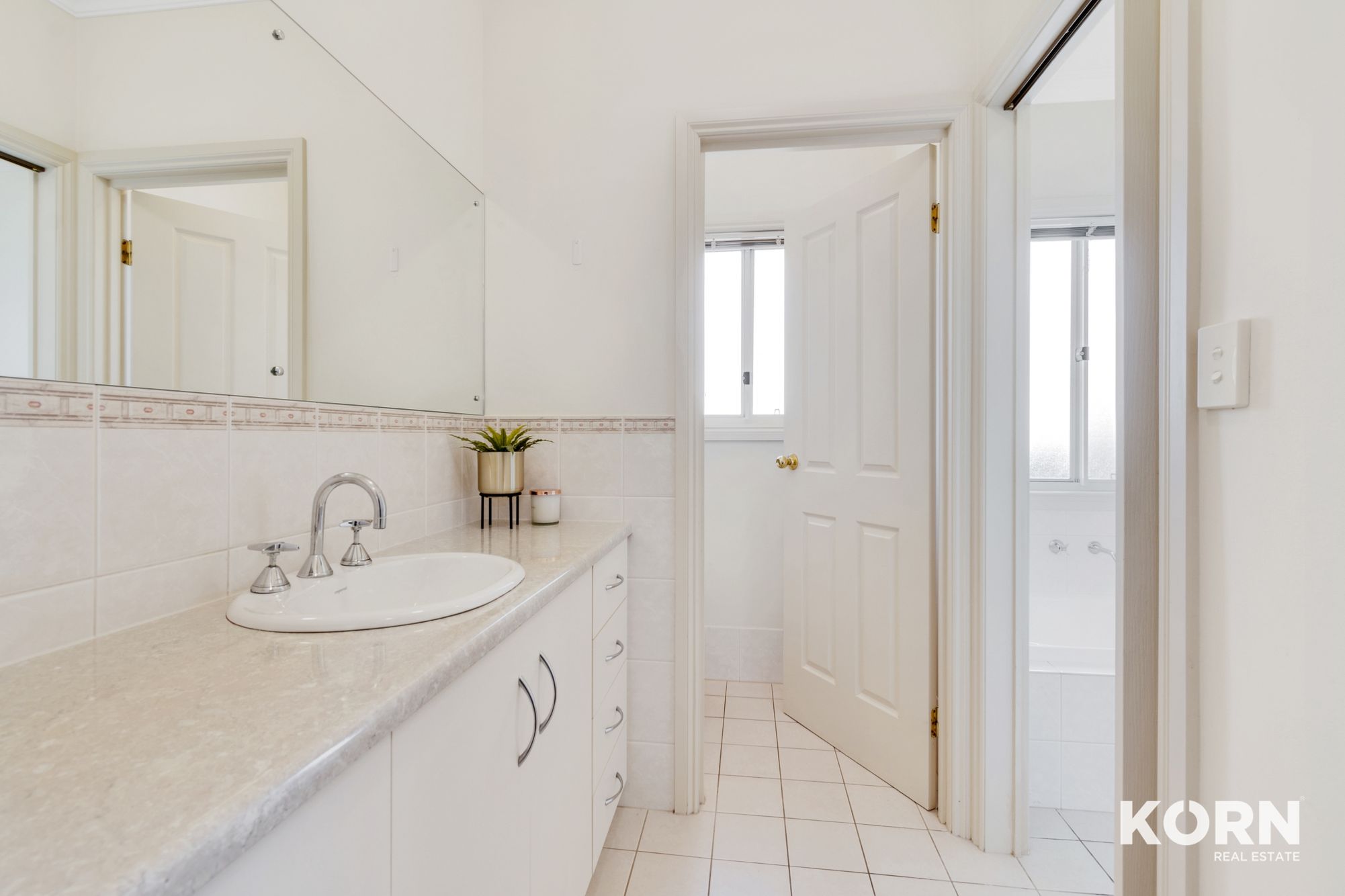 1 / 4 Mccann Place, Greenwith