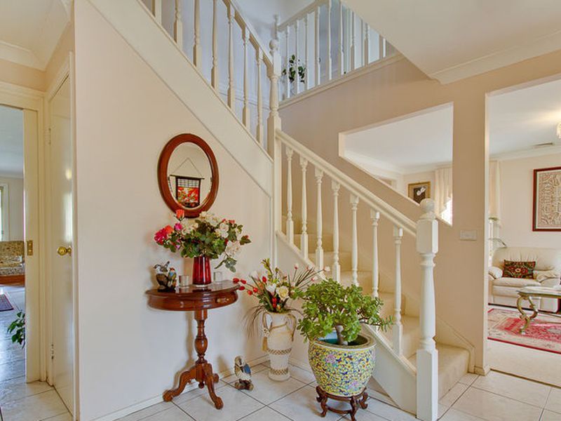 6 Garrett Way, Glenwood