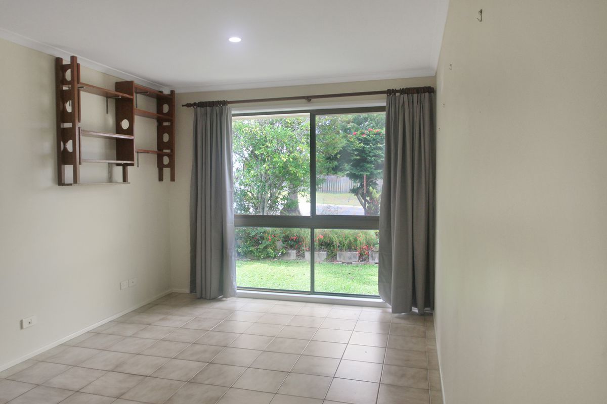 8 Thompson Crescent, Tewantin