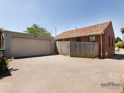 Unit 1 / 33 Tristania Street, Doveton