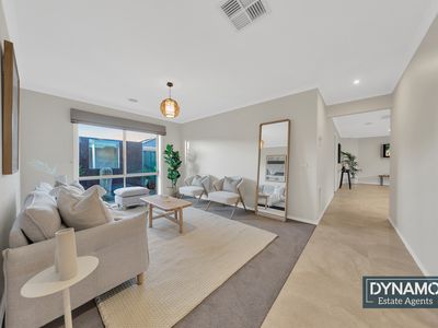 14 Kooyong Way, Craigieburn