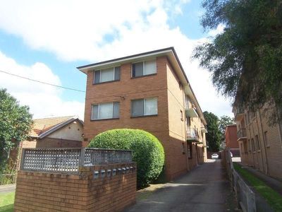 2 / 83 Anzac Avenue, West Ryde