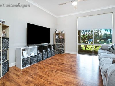 14 Glastonbury Street, Leda
