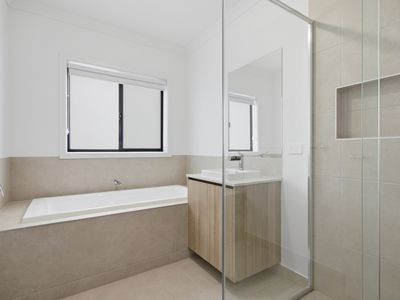 26 Frith Street, Wurruk