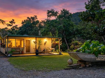 1135 Midge Point Road, Midge Point