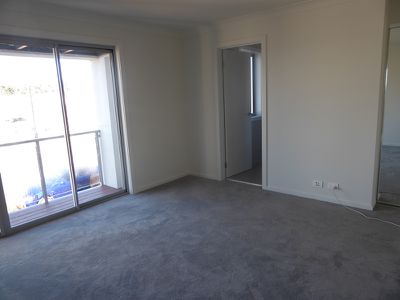 11 Mooney Avenue, Moorebank