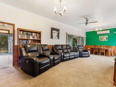 6 McClellans Crescent, Argyle