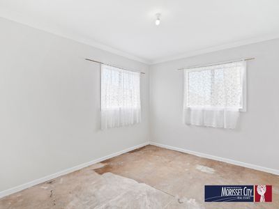 45 Mandolong Street, Morisset