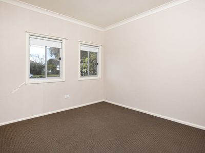 84 Jellicoe Street, Temora