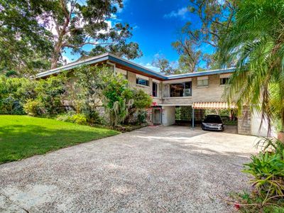 25 Robin Avenue, South Turramurra