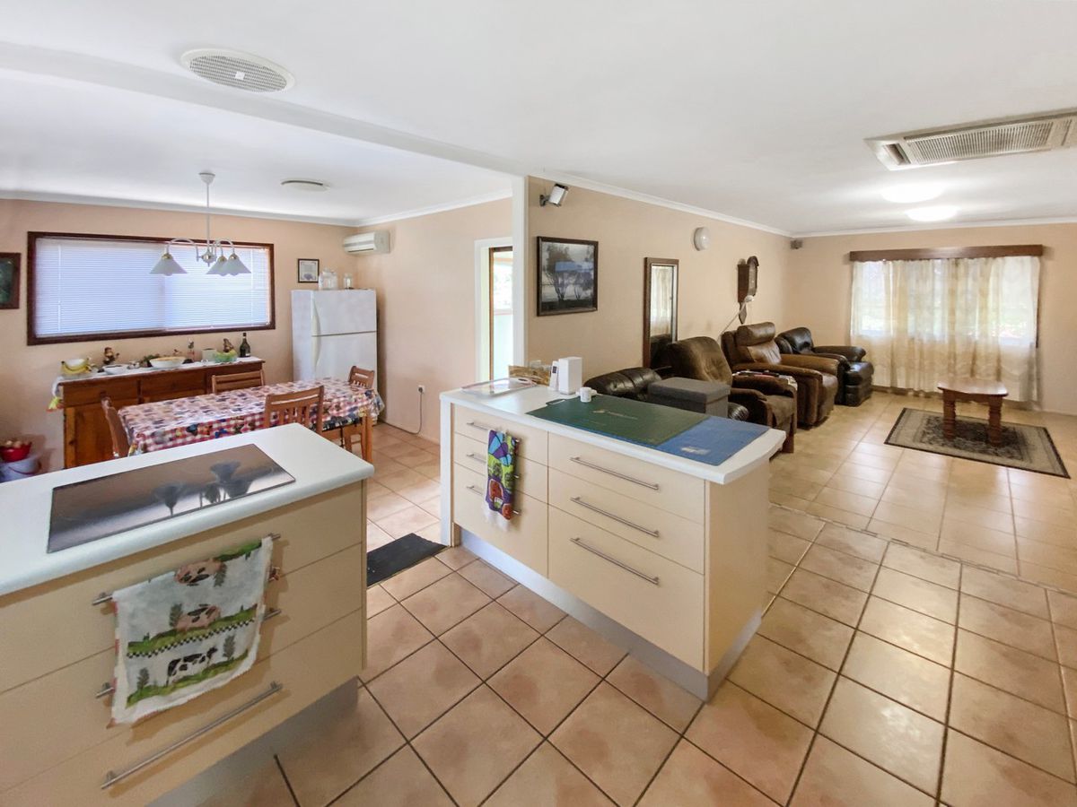 13 Pink Street, Atherton