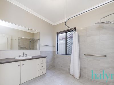 1B Canna Way, Ardross