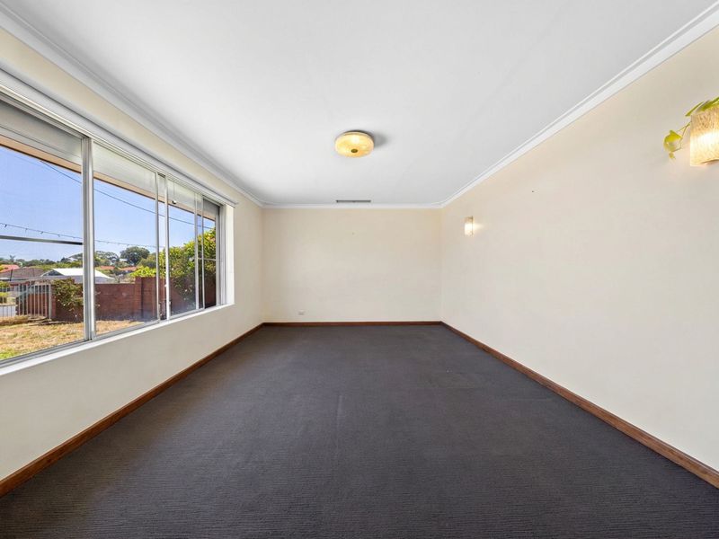 18 Skeahan Street, Spearwood